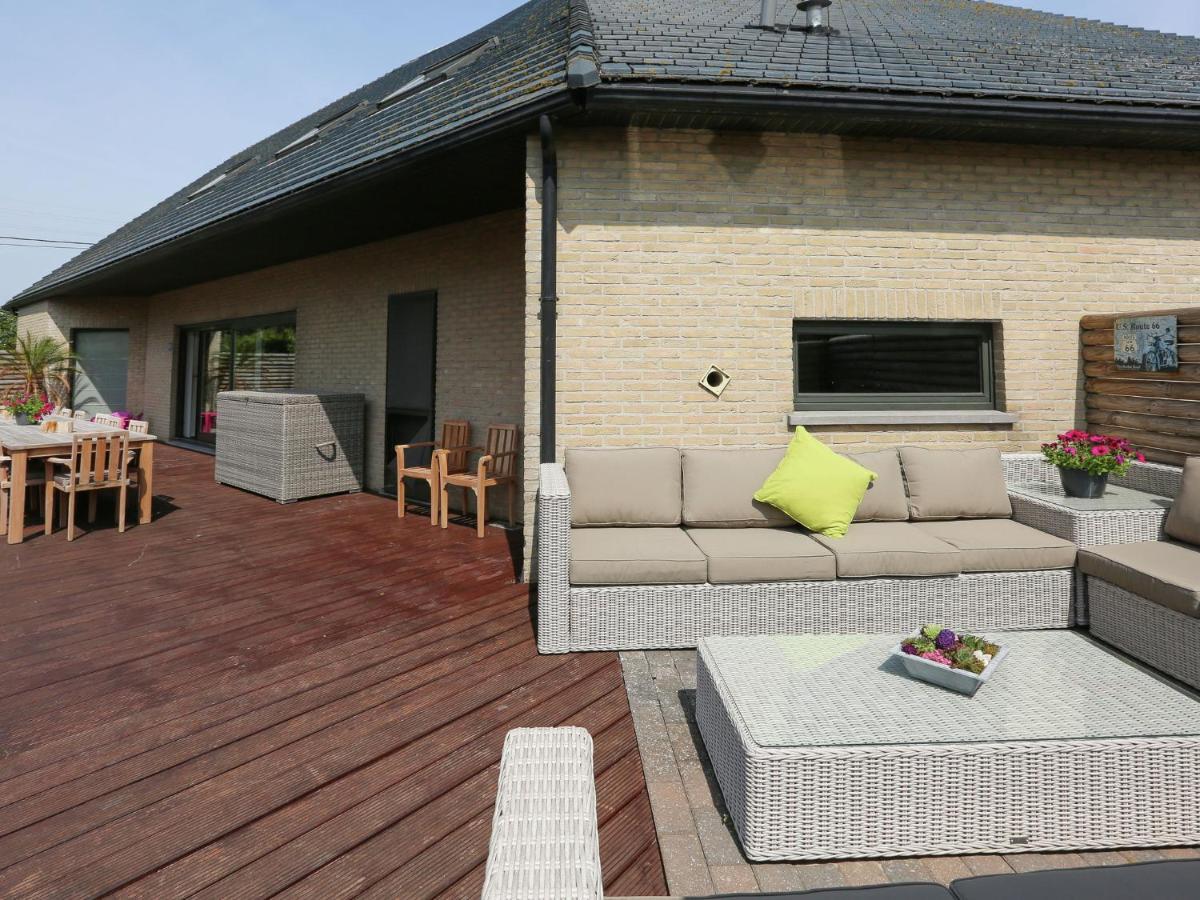 Splendid Villa In Middelkerke With Sauna Bubble Bath Habitación foto